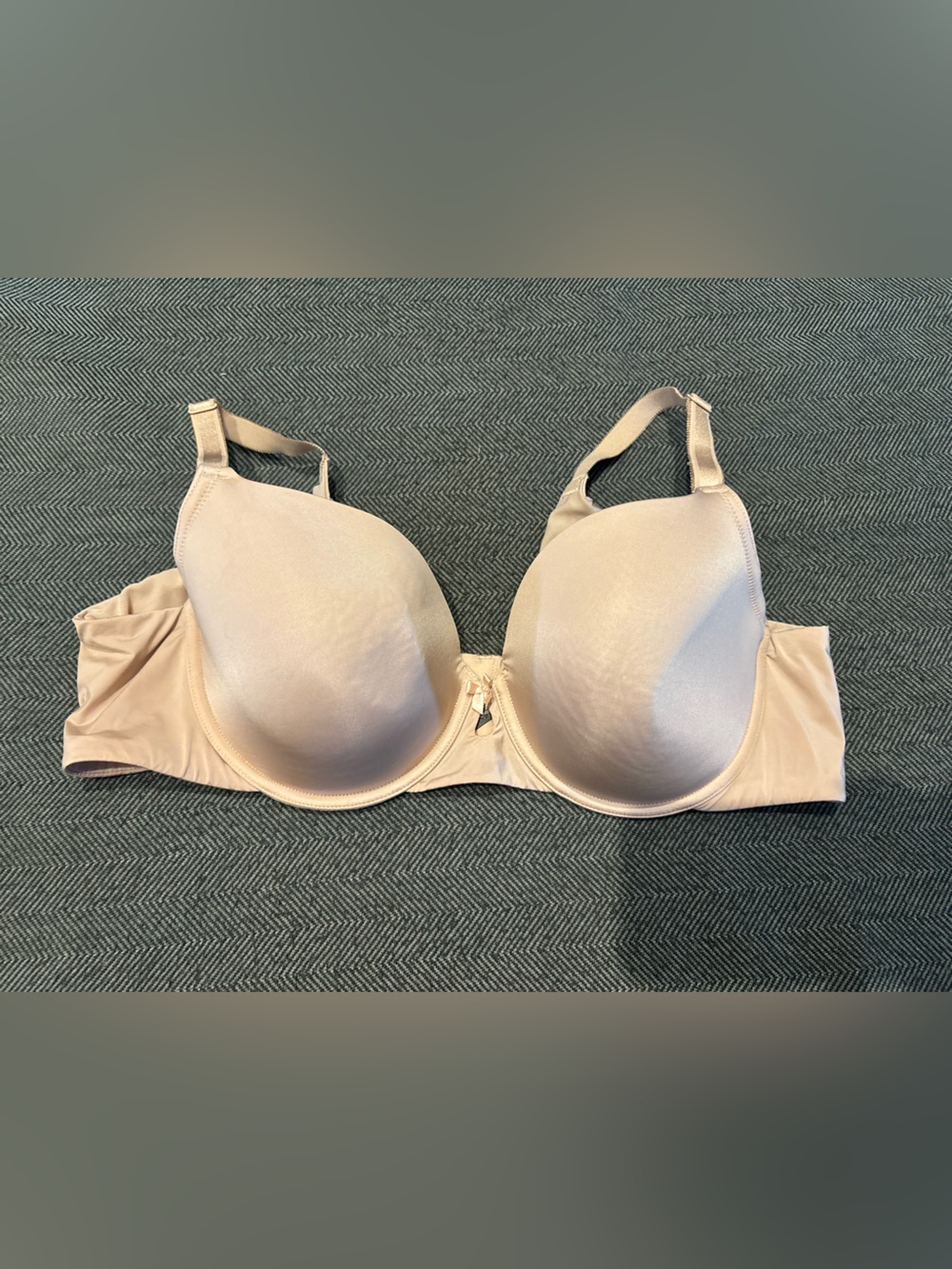 Smooth Nude Underwire T-Shirt Bra — Women Intimates